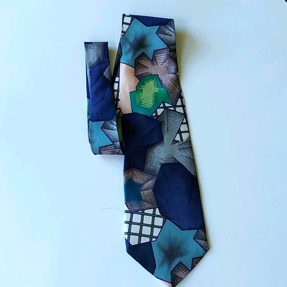 TIP TOP Tie - Picture 2 of 5